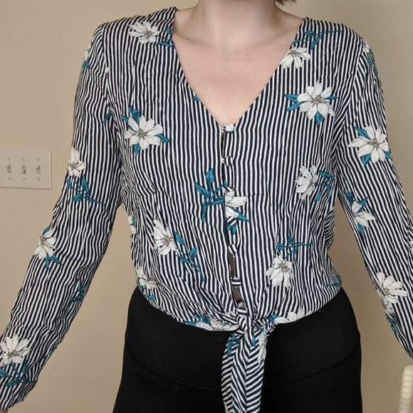 Striped Floral Tie Front Top - Picture 1 of 3